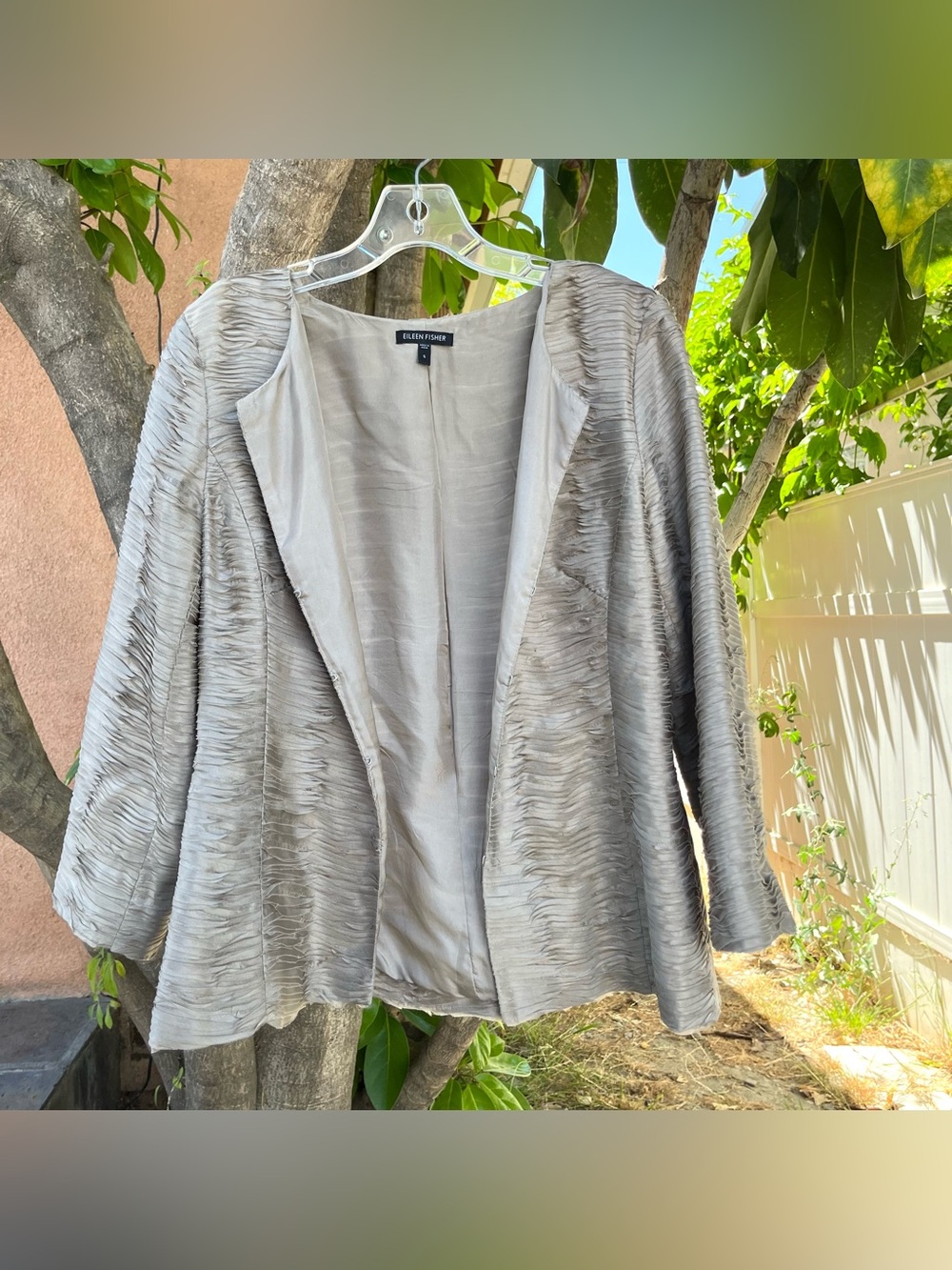 Eileen Fisher Ripple Bindu 100% Silk Textured Graphite Grey Light Jacket.